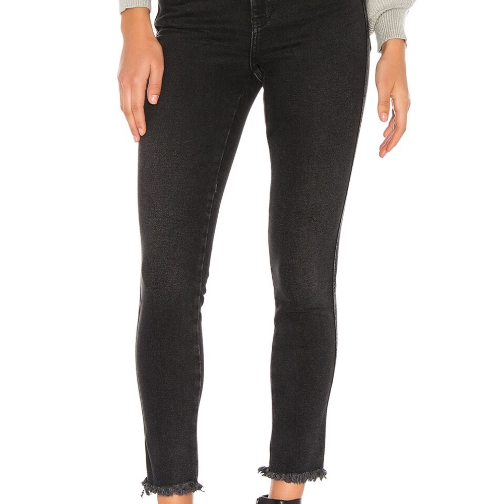 Free People Raw Hem High-Rise Jegging Black size 24